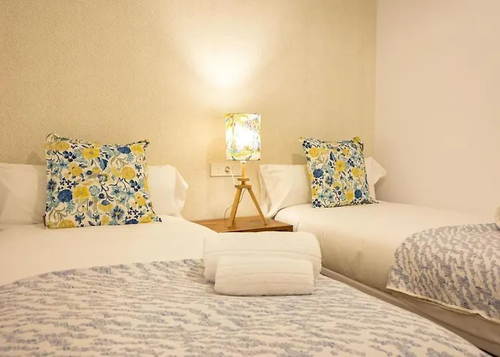 Angeles Deluxe Suite By Valcambre